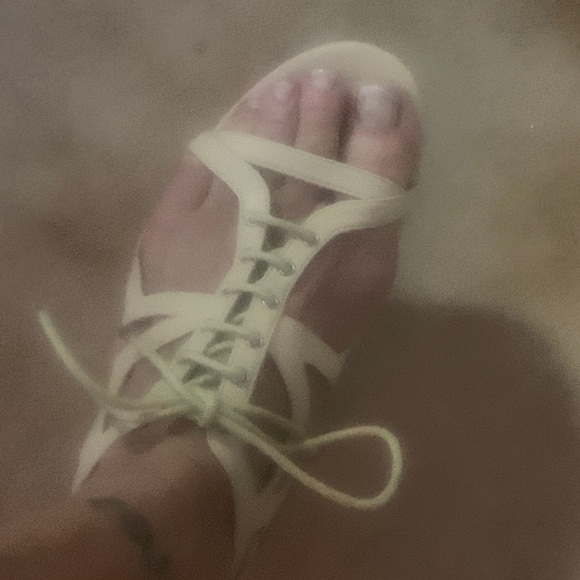 Stella McCartney star cut out platform sandal - Picture 11 of 13